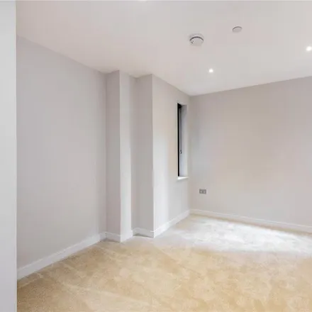 Image 9 - Osprey Court, 256 Finchley Road, London, NW3 7SW, United Kingdom - Apartment for rent