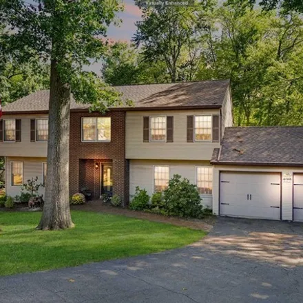 Buy this 4 bed house on 663 Pascack Road in Paramus, NJ 07652