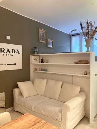 Rent this studio apartment on Via Stromboli 3 in 20144 Milan MI, Italy