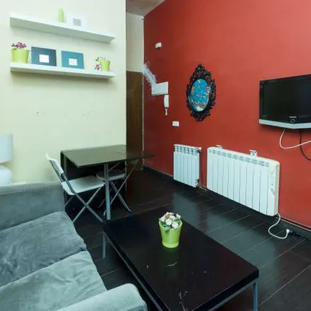 Image 2 - Madrid, Cuesta de Castro de Vigo, 28011 Madrid - Apartment for rent