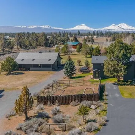 Buy this 3 bed house on 17367 Jordan Road in Deschutes County, OR 97759