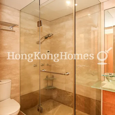 Image 5 - China, Hong Kong, Hong Kong Island, Southern District, Bel-air Avenue, Tower 2 - Apartment for rent