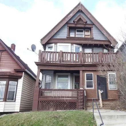 Buy this studio house on 3331 in 3333 North 8th Street, Milwaukee