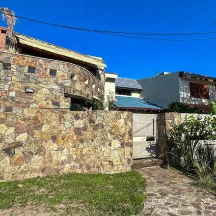 Buy this 4 bed house on Ingeniero Agrónomo Ricardo Jorge Hueda in Bº Bajo La Viña, Y4604 ETT Municipio de San Salvador de Jujuy