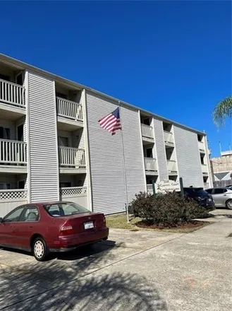 Buy this 1 bed condo on 2330 Edenborn Avenue in Metairie, LA 70001