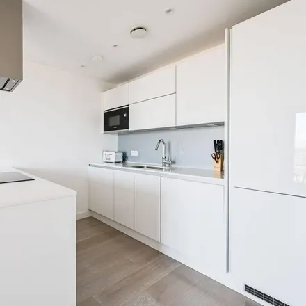 Rent this 2 bed apartment on East Tower in 3 City North Place, London