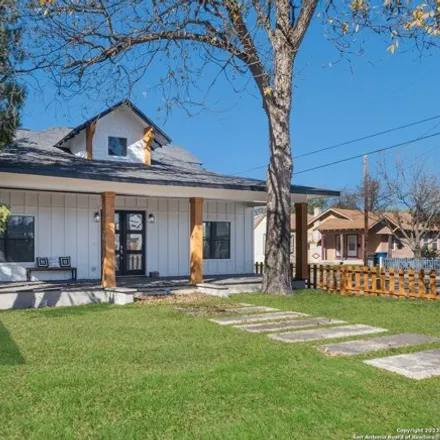 Image 3 - 412 Grove Avenue, San Antonio, TX 78210, USA - House for sale