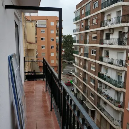 Image 5 - Carrer de Tirant lo Blanch, 46006 Valencia, Spain - Apartment for rent