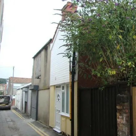 Rent this 1 bed townhouse on Back Street in Weston-super-Mare, BS23 1QN