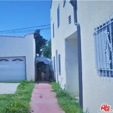Image 6 - 745 North Burris Avenue, Compton, CA 90221, USA - House for sale