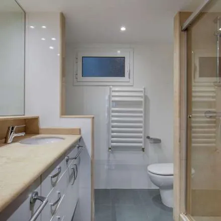 Rent this 4 bed apartment on Carrer de Muntaner in 386, 08001 Barcelona