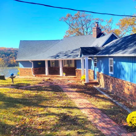 Buy this 5 bed house on 106 Lakeside Way in Forsyth, Taney County