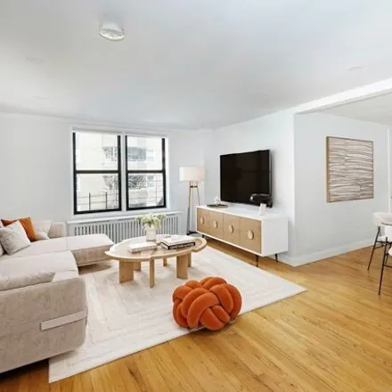 Buy this studio apartment on 150 East 27th Street in New York, NY 10016