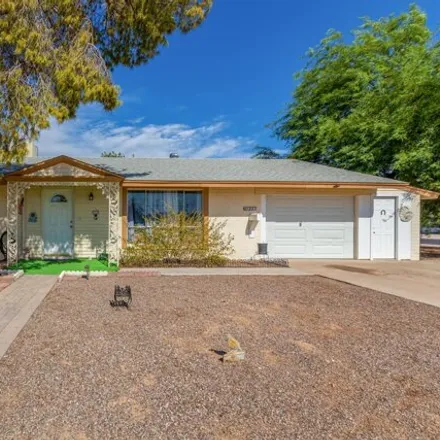 Buy this 3 bed house on 11221 North 111th Avenue in Sun City CDP, AZ 85351
