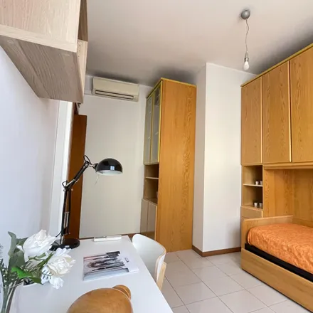 Rent this 3 bed room on Viale Monza in 53/A, 20131 Milan MI
