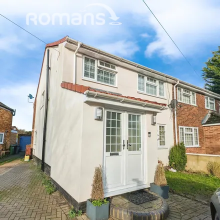 Rent this 4 bed house on Walton Close in Buckinghamshire, HP13 6TT