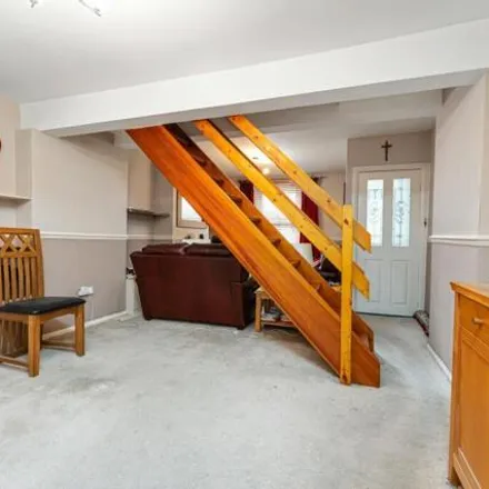 Image 4 - Clarence Road, London, SM1 1RH, United Kingdom - Townhouse for sale
