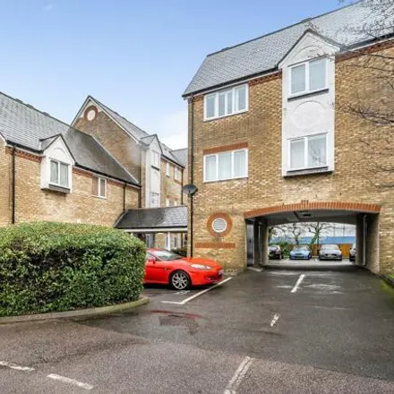 Buy this 1 bed apartment on Reeds Walk in Tudor Estate, WD24 4GZ