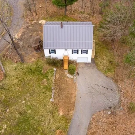 Image 3 - 139 Cannon Road, Holden, MA 01441, USA - House for sale
