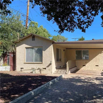 Rent this 3 bed house on 4644 Lowell Avenue in Highway Highlands, Glendale