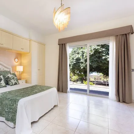 Rent this 4 bed house on Santiago del Teide in Santa Cruz de Tenerife, Spain