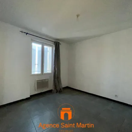 Image 7 - 92 Rue Pierre Julien, 26200 Montélimar, France - Apartment for rent