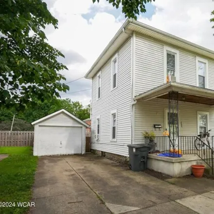 Buy this 3 bed house on 234 North Madriver Street in Bellefontaine, OH 43311