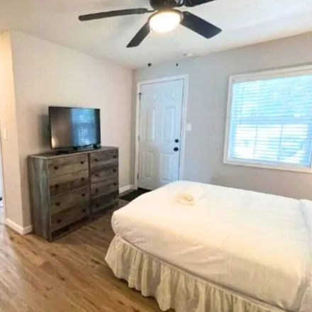 Image 5 - Dallas, TX - Apartment for rent