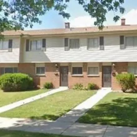 Rent this 3 bed townhouse on 9022 W Morgan Ave