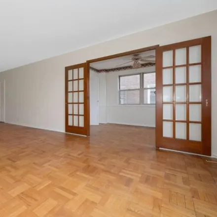 Image 7 - 3530 Henry Hudson Parkway East, New York, NY 10463, USA - Apartment for sale