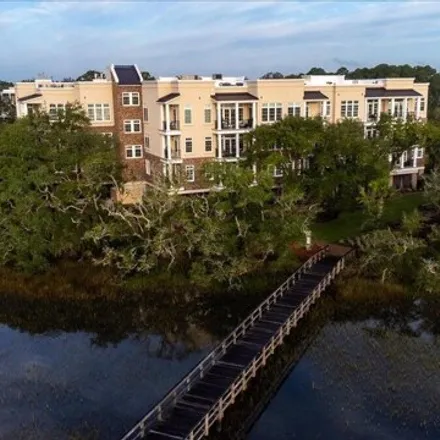 Buy this 4 bed condo on unnamed road in Charleston, SC 29402