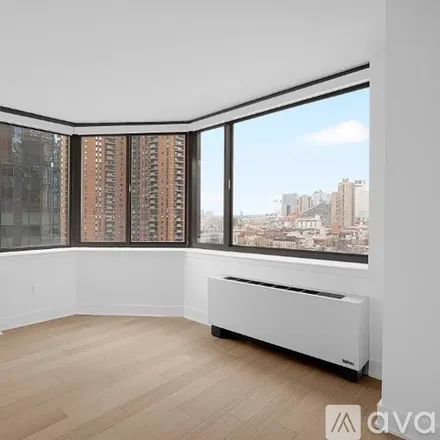 Rent this 2 bed apartment on W 42nd St