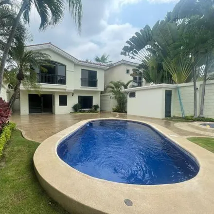 Buy this 3 bed house on unnamed road in 090902, Guayaquil