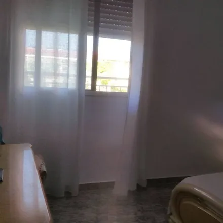 Rent this 3 bed apartment on 46710 Daimús