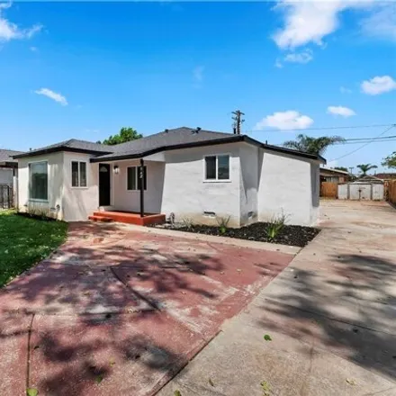 Buy this 3 bed house on 1538 West 20th Street in San Bernardino, CA 92411