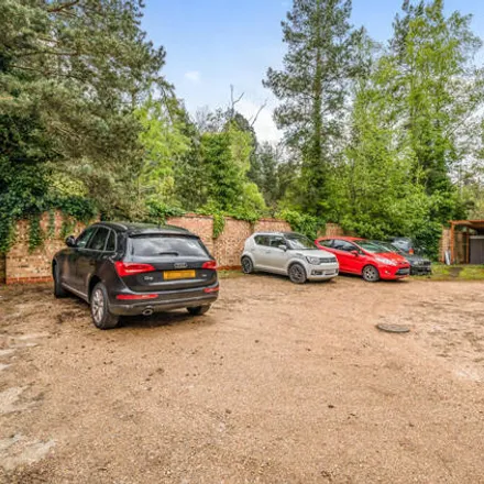 Image 4 - Froxfield Down, Bracknell Forest, RG12 9YB, United Kingdom - Townhouse for sale