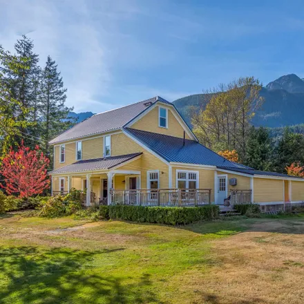 Image 4 - The Crabapple Cafe, 41701 Government Road, Squamish, BC V0N 1H0, Canada - House for sale
