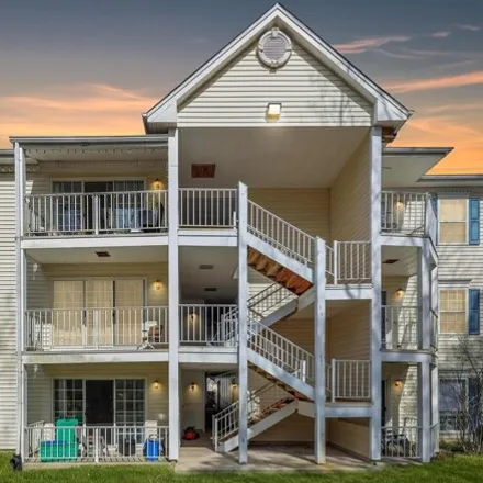 Buy this 2 bed condo on 106 Apache Court in Galloway Township, NJ 08205