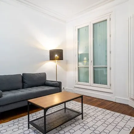 Image 4 - 56 Rue Philippe de Girard, 75018 Paris, France - Apartment for rent