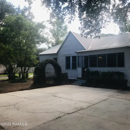 Rent this 2 bed house on 201 Duclos Street in Lafayette, LA 70506