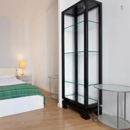 Rent this 3 bed apartment on Carrer d'Hortes in 1, 08004 Barcelona