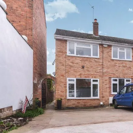 Rent this 5 bed room on Nursery Road in Worcester, WR2 4HD