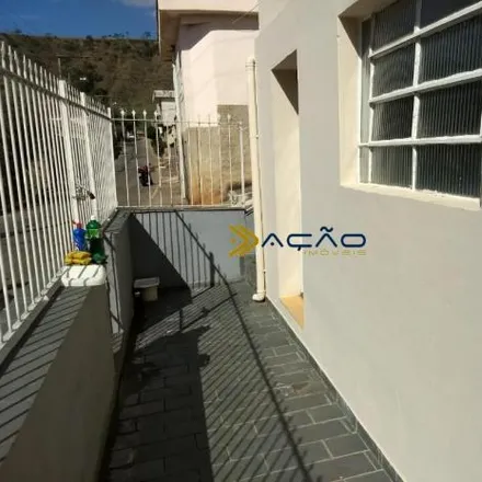 Buy this 4 bed house on Avenida São Vicente de Paulo in Medicina, Itajubá - MG