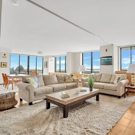 Image 3 - Liberty Terrace, 380 Rector Place, New York, NY 10280, USA - Condo for sale