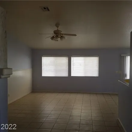 Image 3 - 413 Horse Pointe Avenue, North Las Vegas, NV 89084, USA - House for rent