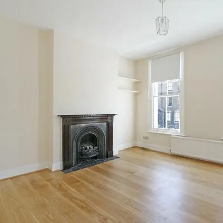 Image 3 - 52 Cross Street, Angel, London, N1 2BA, United Kingdom - Apartment for rent