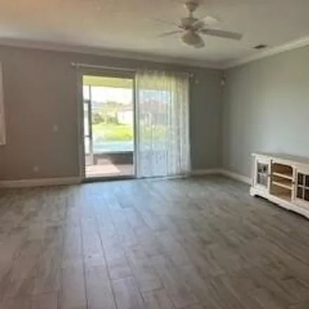 Image 5 - 1762 Willows Square, West Vero Corridor, Indian River County, FL 32966, USA - House for sale