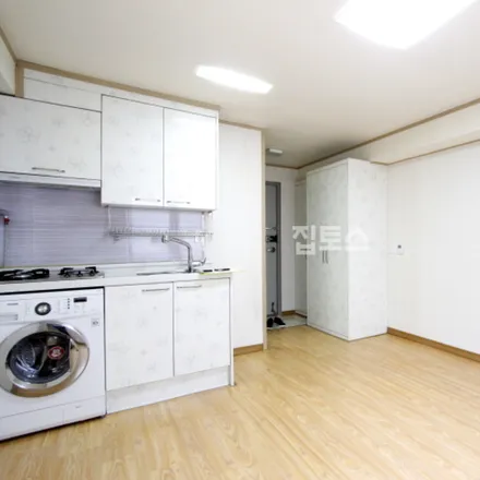 Image 4 - 서울특별시 강남구 역삼동 673-12 - Apartment for rent