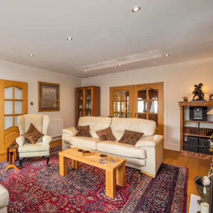 Image 7 - Canford Cliffs Road, Bournemouth, Christchurch and Poole, BH14 9NF, United Kingdom - House for sale