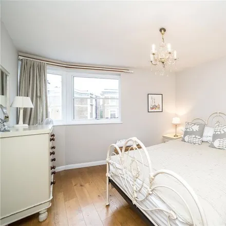Image 3 - 5 Chepstow Villas, London, W11 3EE, United Kingdom - Apartment for rent